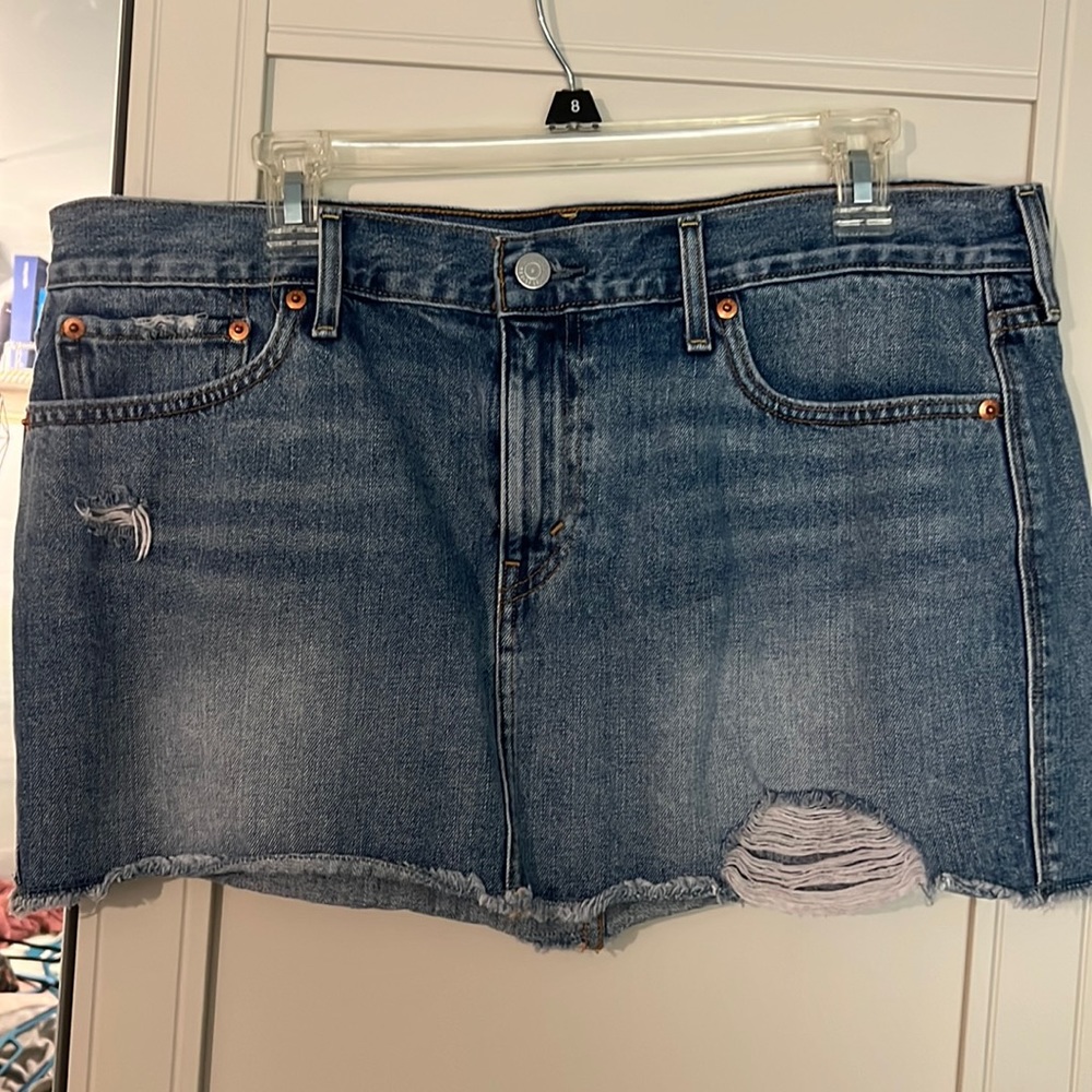 Levi’s Mini Jean Skirt